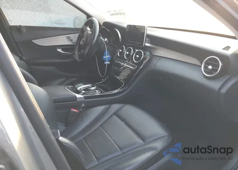 2015 Mercedes-Benz C 300 4Matic/Luxury 4Matic/Sport 4Matic из США, поврежденный, VIN 55SWF4KB7FU034024